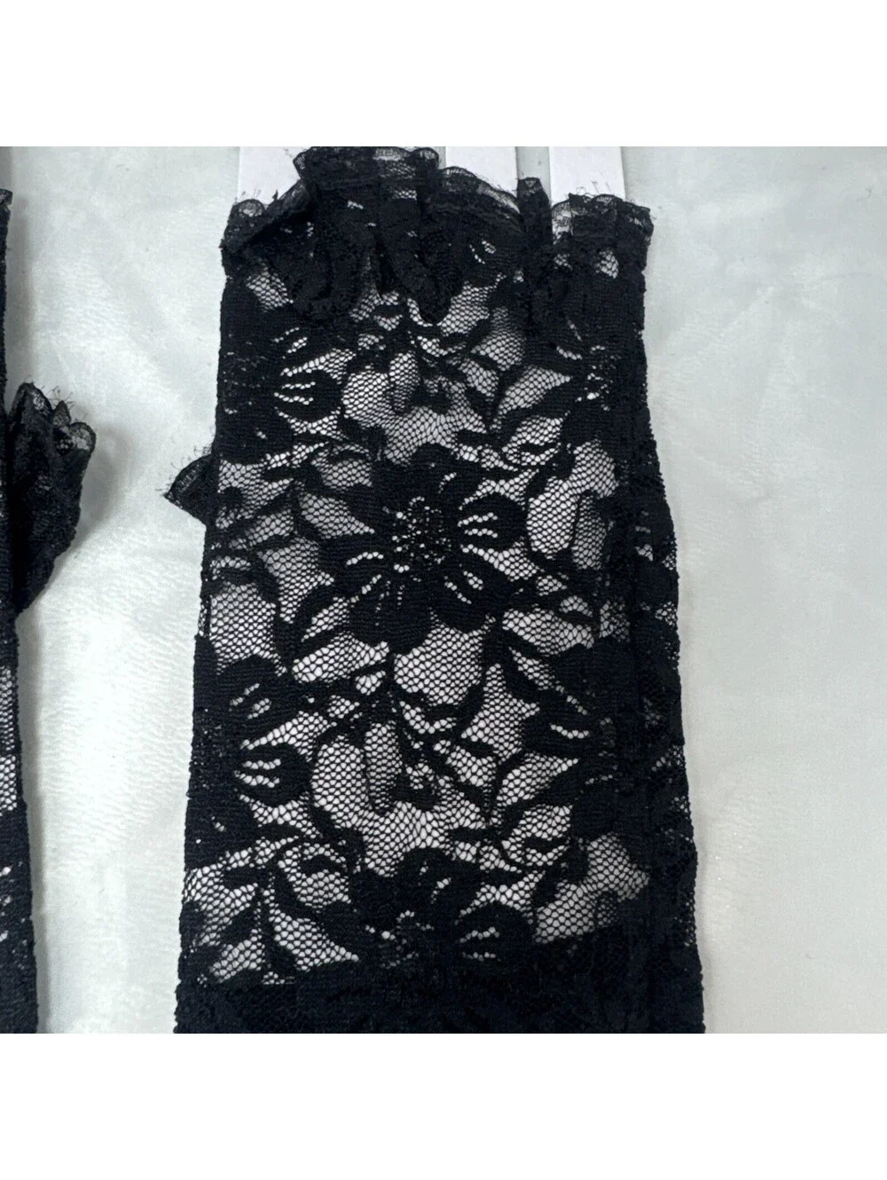 Halloween Short Half Finger Lace Gloves Women Thin Black Mesh Fishnet Mitten